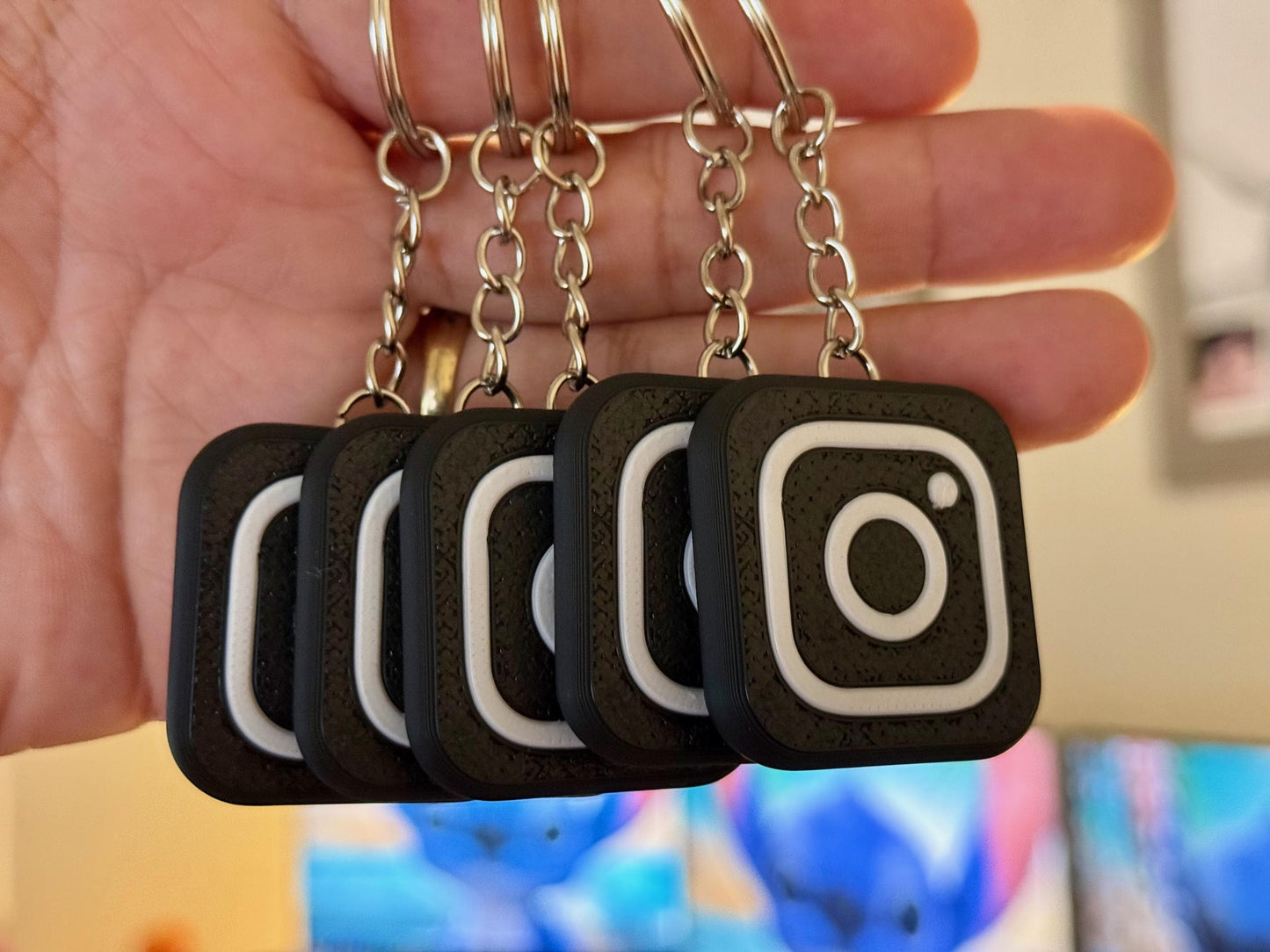 NFC Instagram keychain, smart Instagram tag, NFC social keychain, Instagram business tool, social media keychain